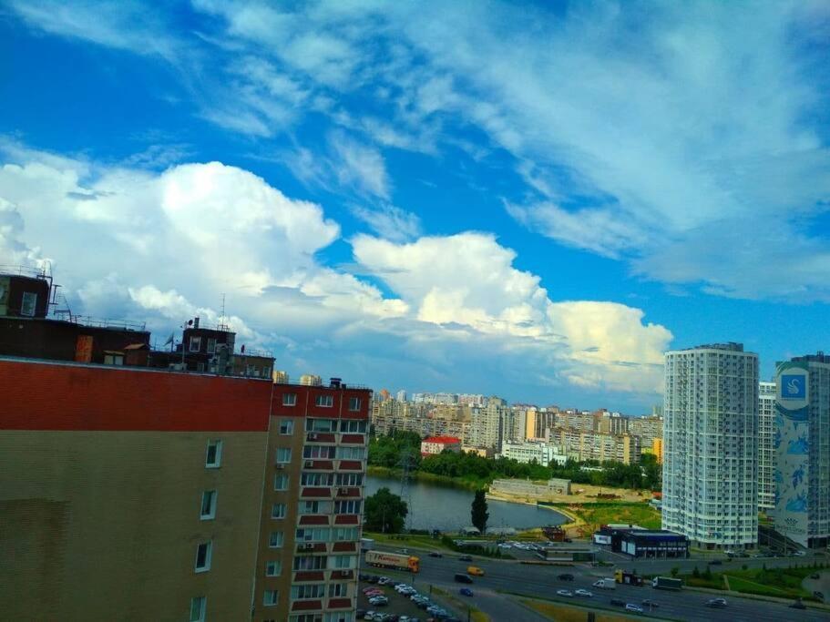 Уютная Квартира Метро Харьковская 3 Мин, Паспорт-Сервис, Аэропорт Борисполь Kiev Bagian luar foto